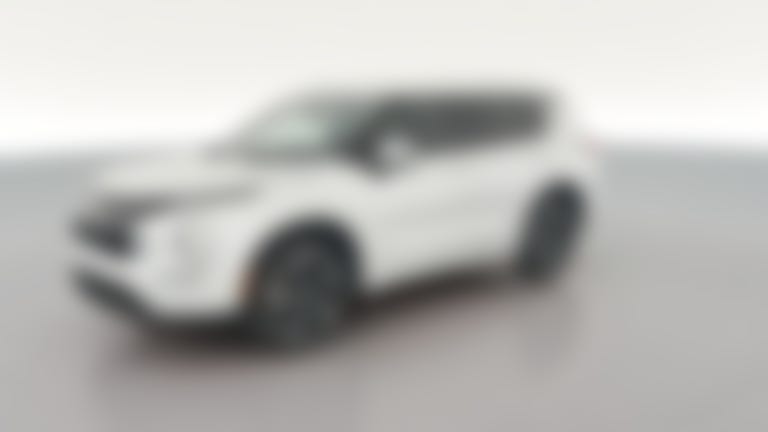 2022 Mitsubishi Outlander vehicle photo