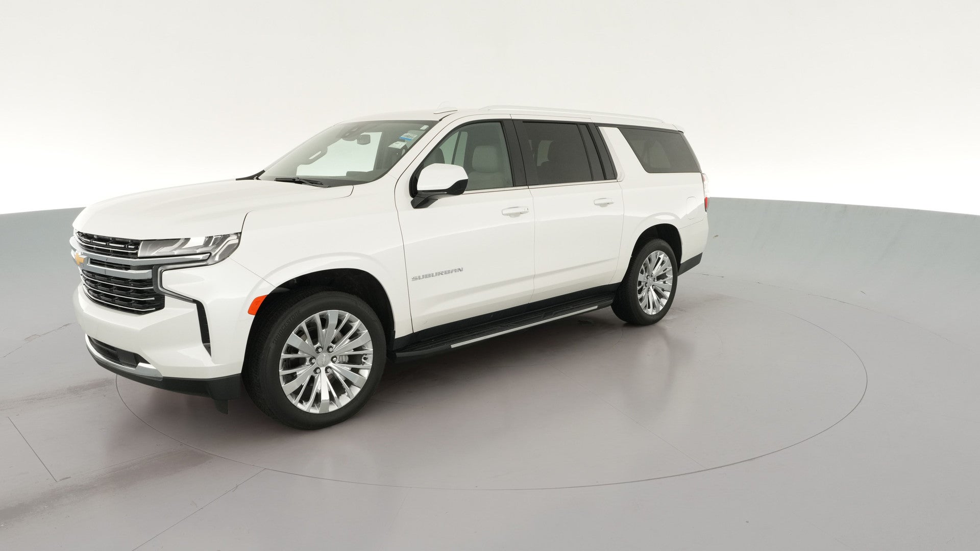 2021 Chevrolet Suburban vehicle photo