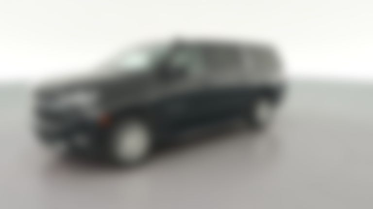 2024 Chevrolet Suburban vehicle photo