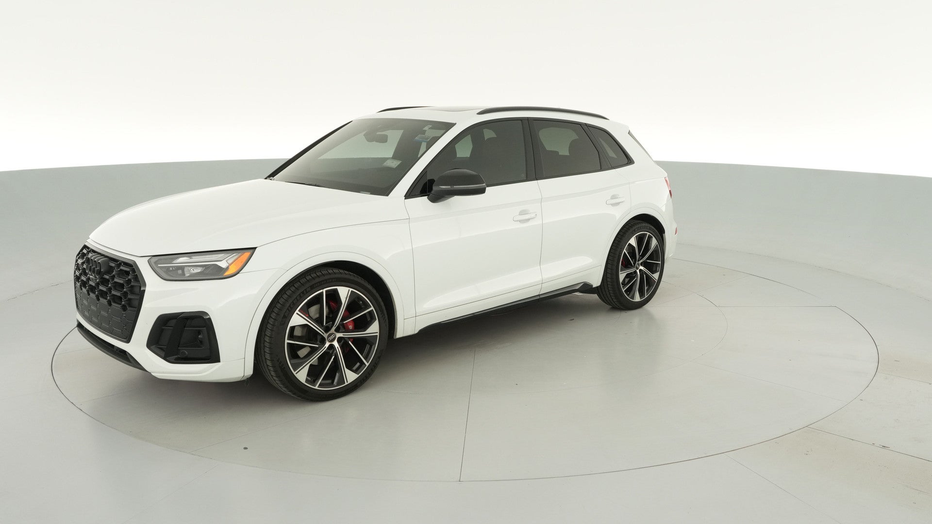 2022 Audi SQ5 vehicle photo