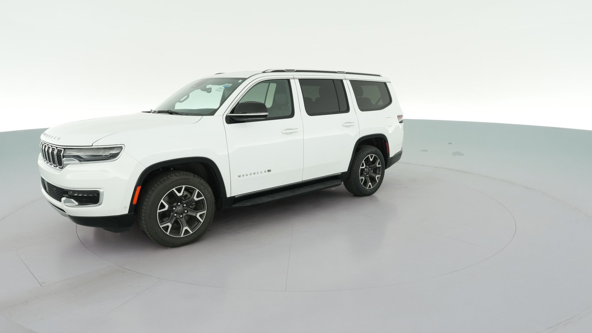 2023 Jeep Wagoneer vehicle photo