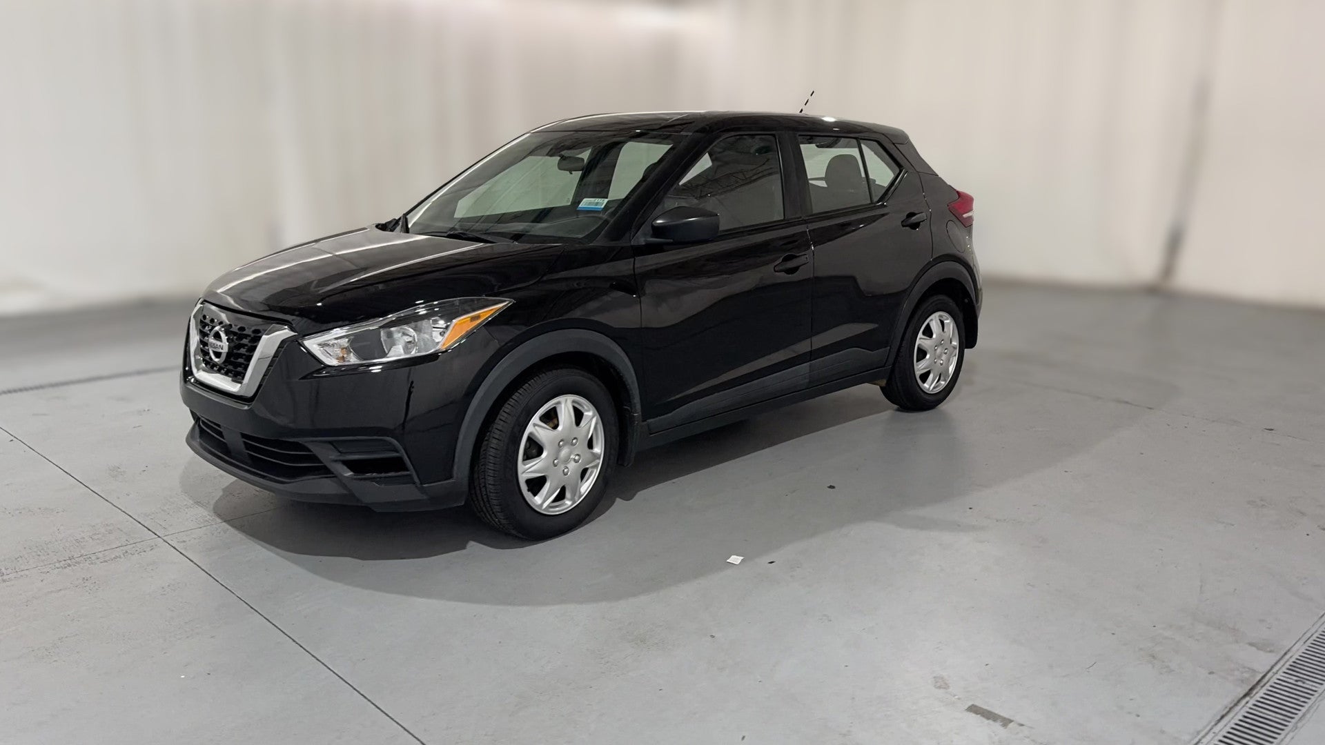 2020 Nissan Kicks vehicle photo