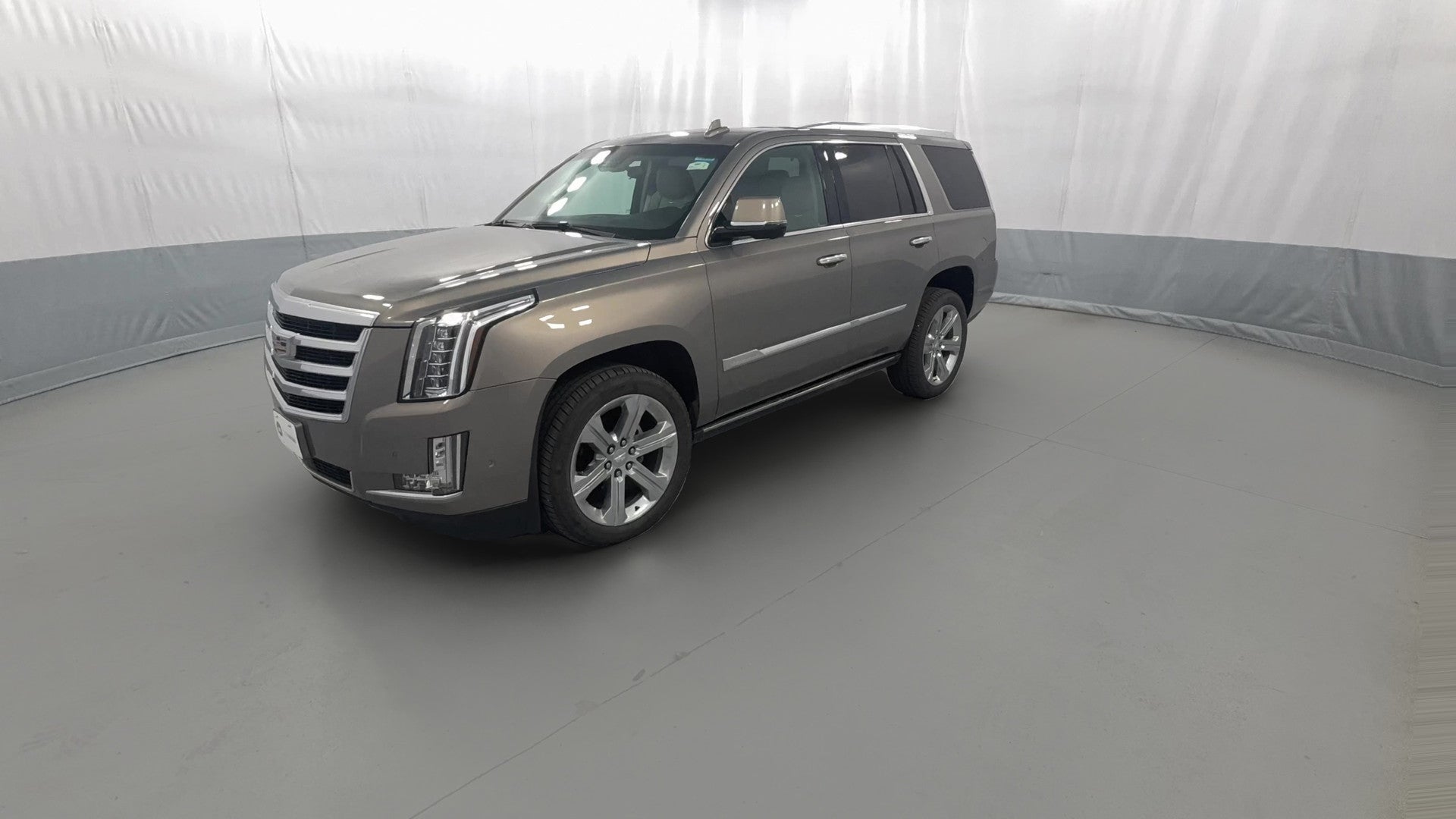 2018 Cadillac Escalade vehicle photo