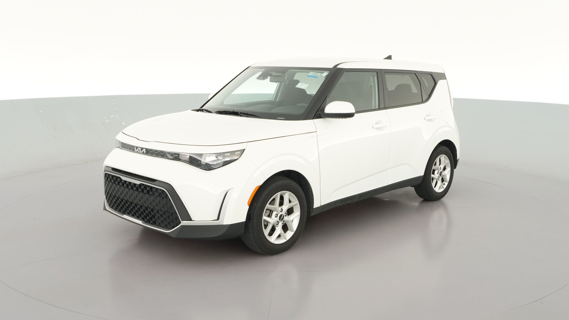 2025 Kia Soul vehicle photo