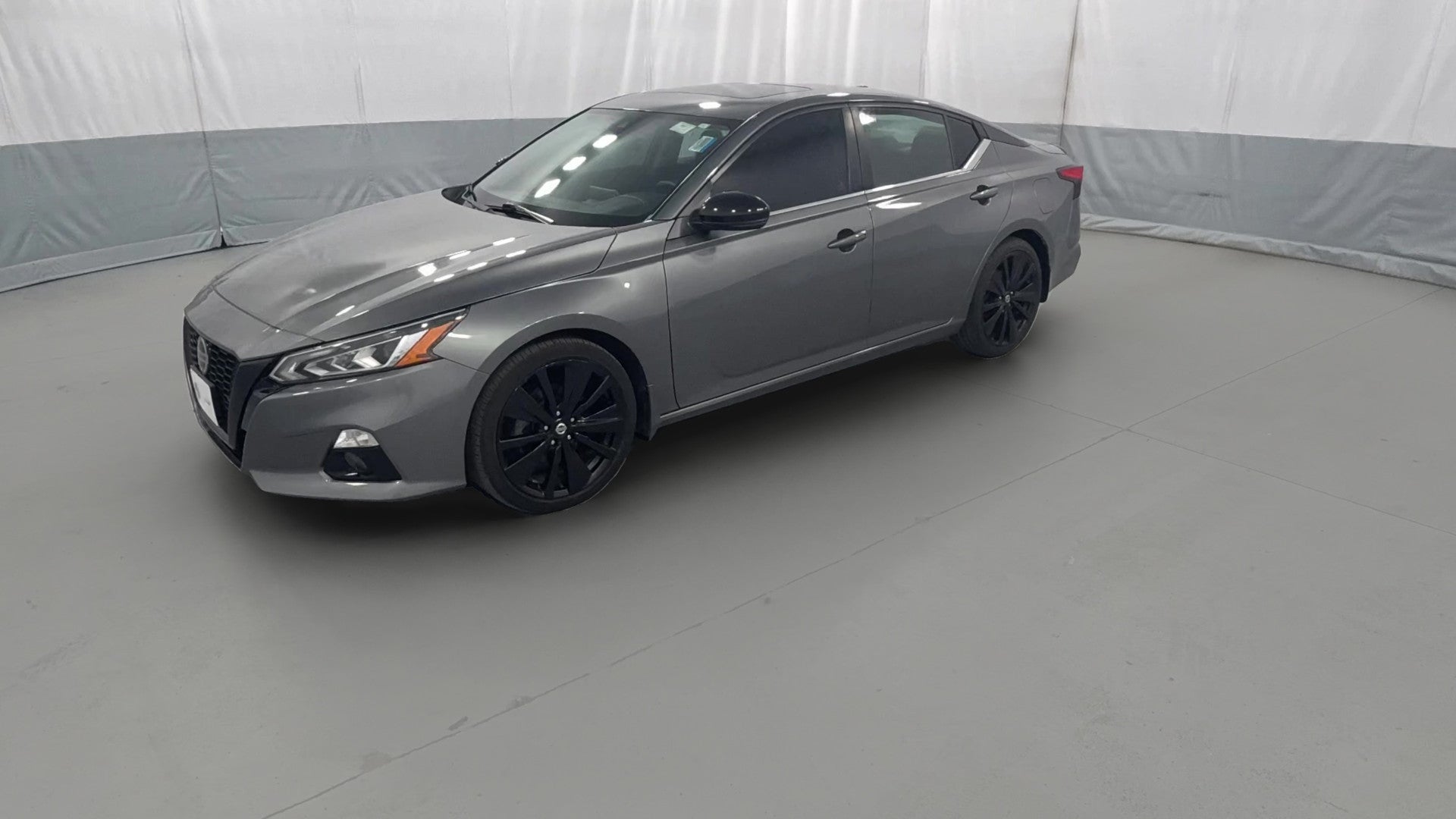 2022 Nissan Altima vehicle photo