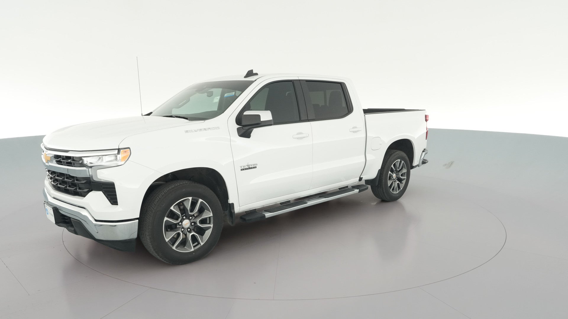 2025 Chevrolet Silverado 1500 Crew Cab vehicle photo