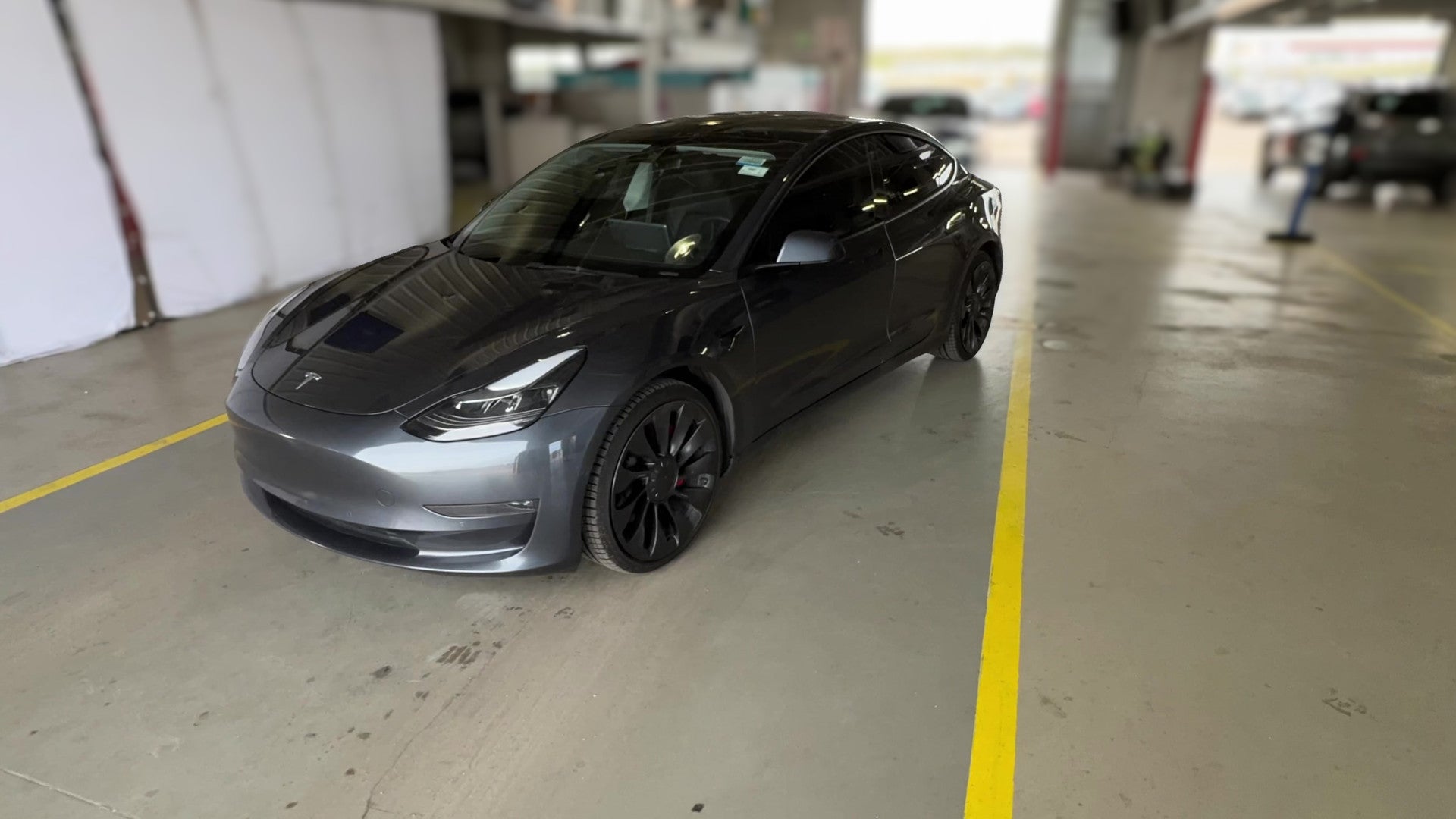 2022 Tesla Model 3 vehicle photo