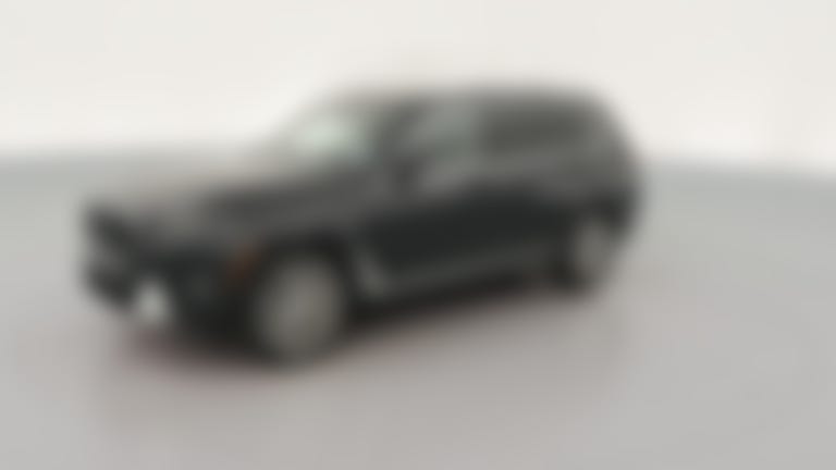 2025 BMW X7 vehicle photo