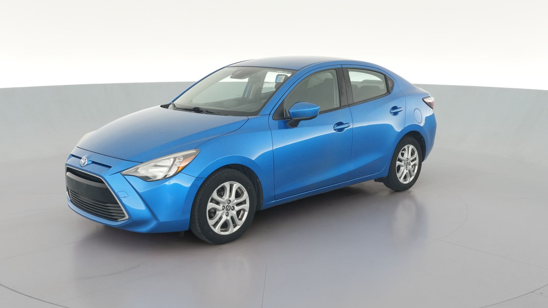 2018 Toyota Yaris iA vehicle photo