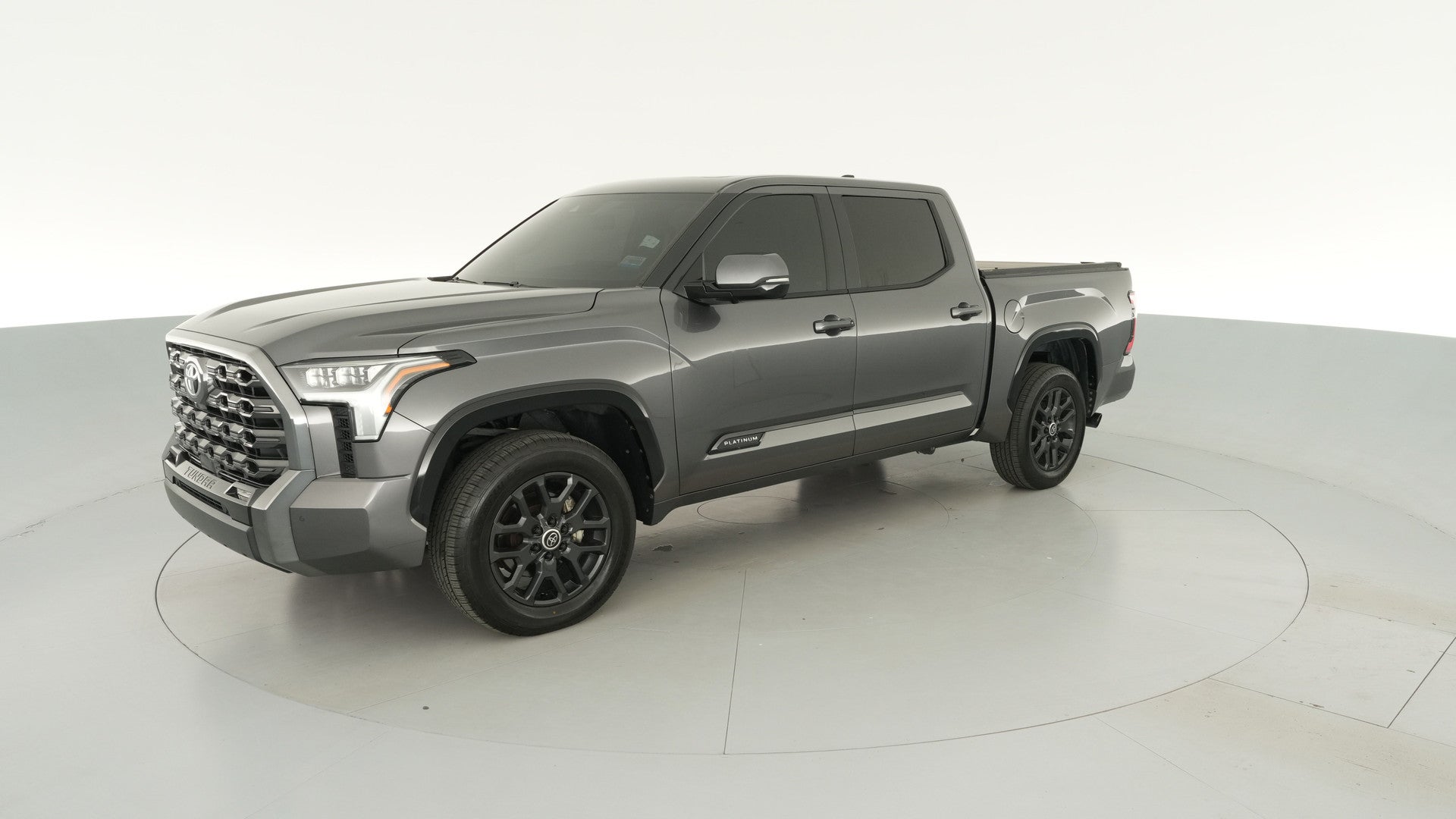 2023 Toyota Tundra CrewMax vehicle photo