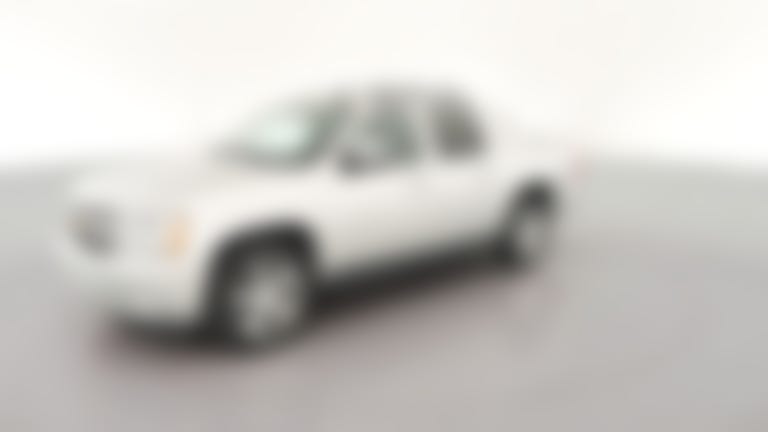 2013 Chevrolet Avalanche vehicle photo