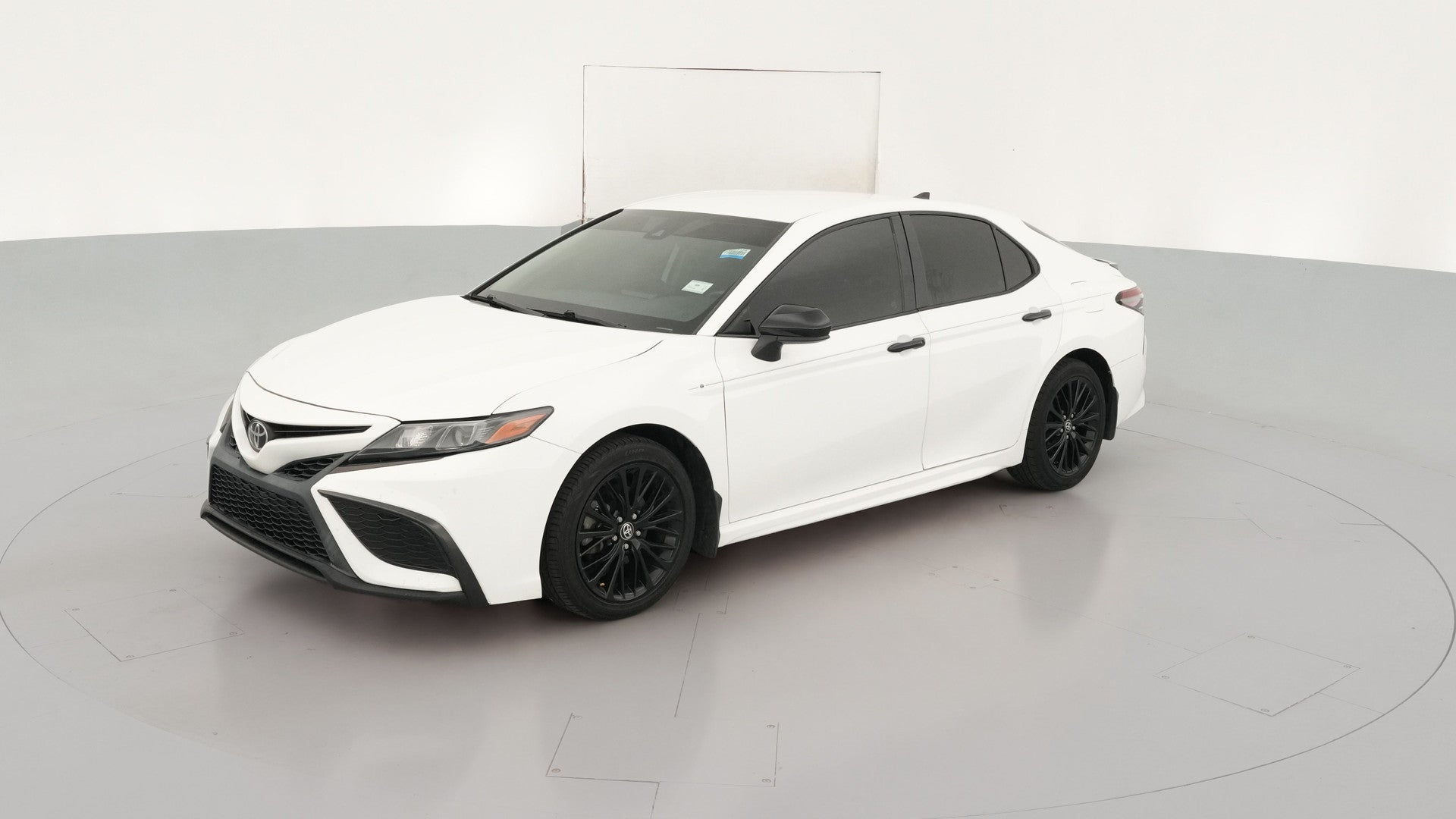 2021 Toyota Camry vehicle photo