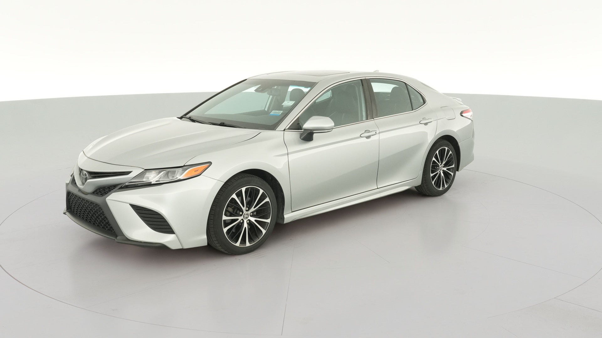 2020 Toyota Camry vehicle photo