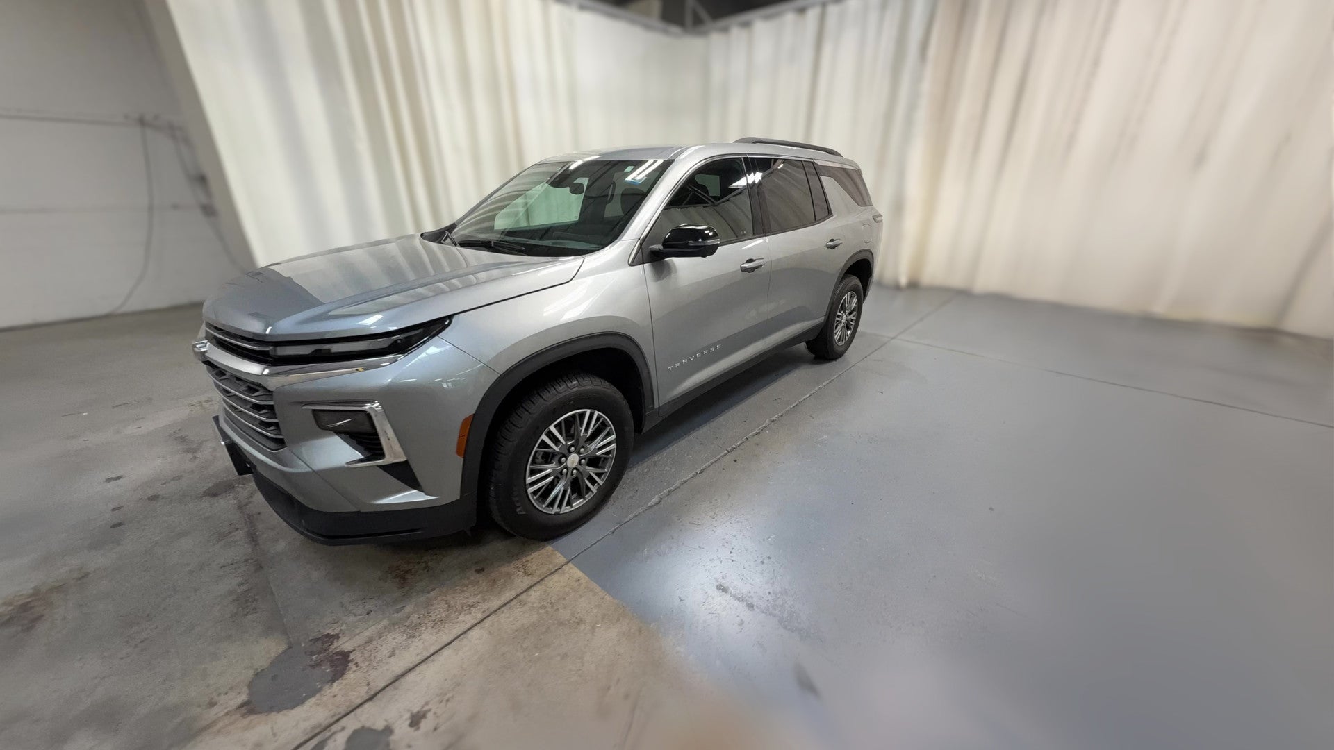 2024 Chevrolet Traverse vehicle photo
