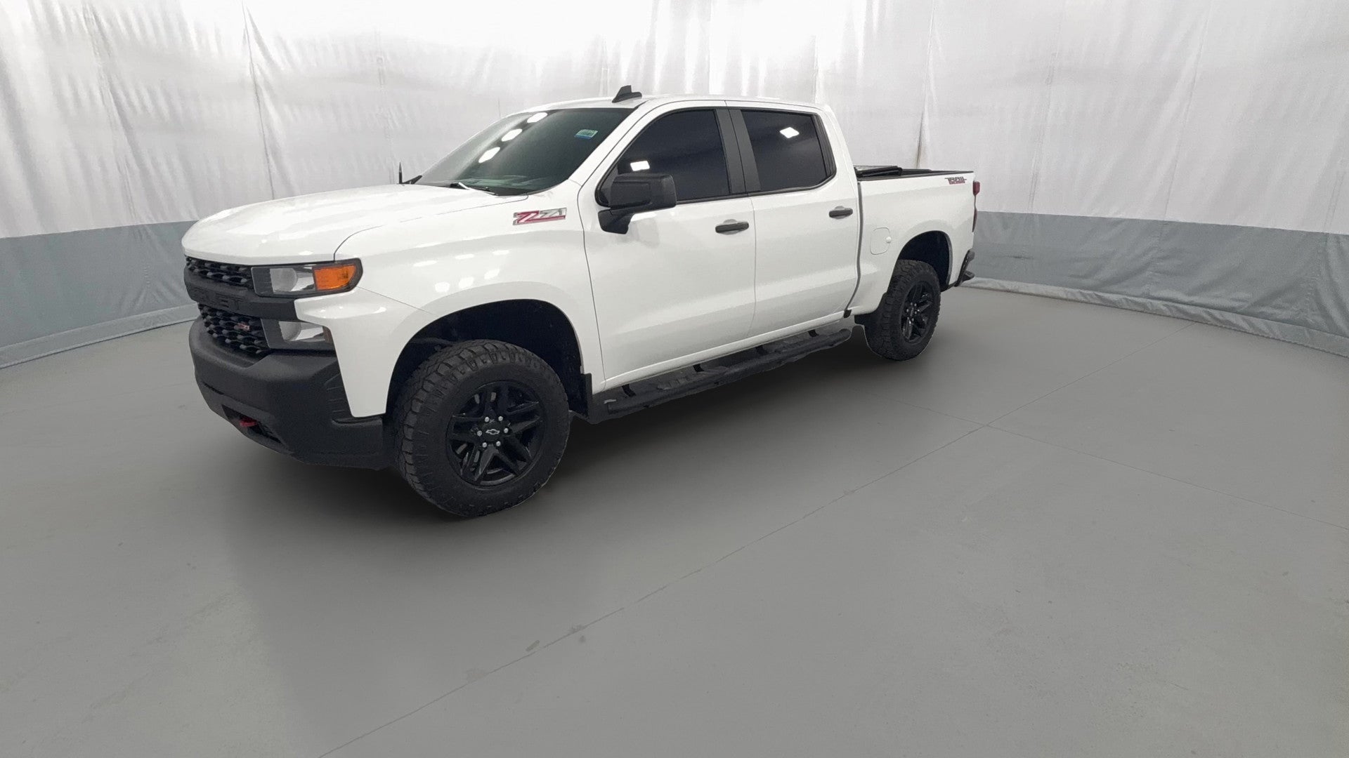 2021 Chevrolet Silverado 1500 Crew Cab vehicle photo