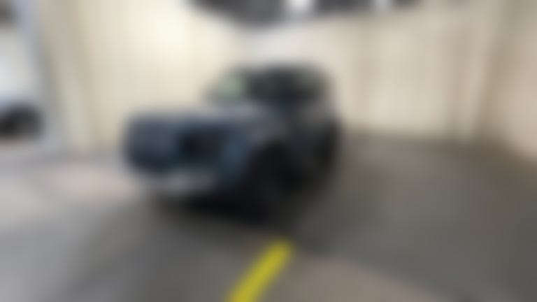 2021 Land Rover Defender 90 vehicle photo