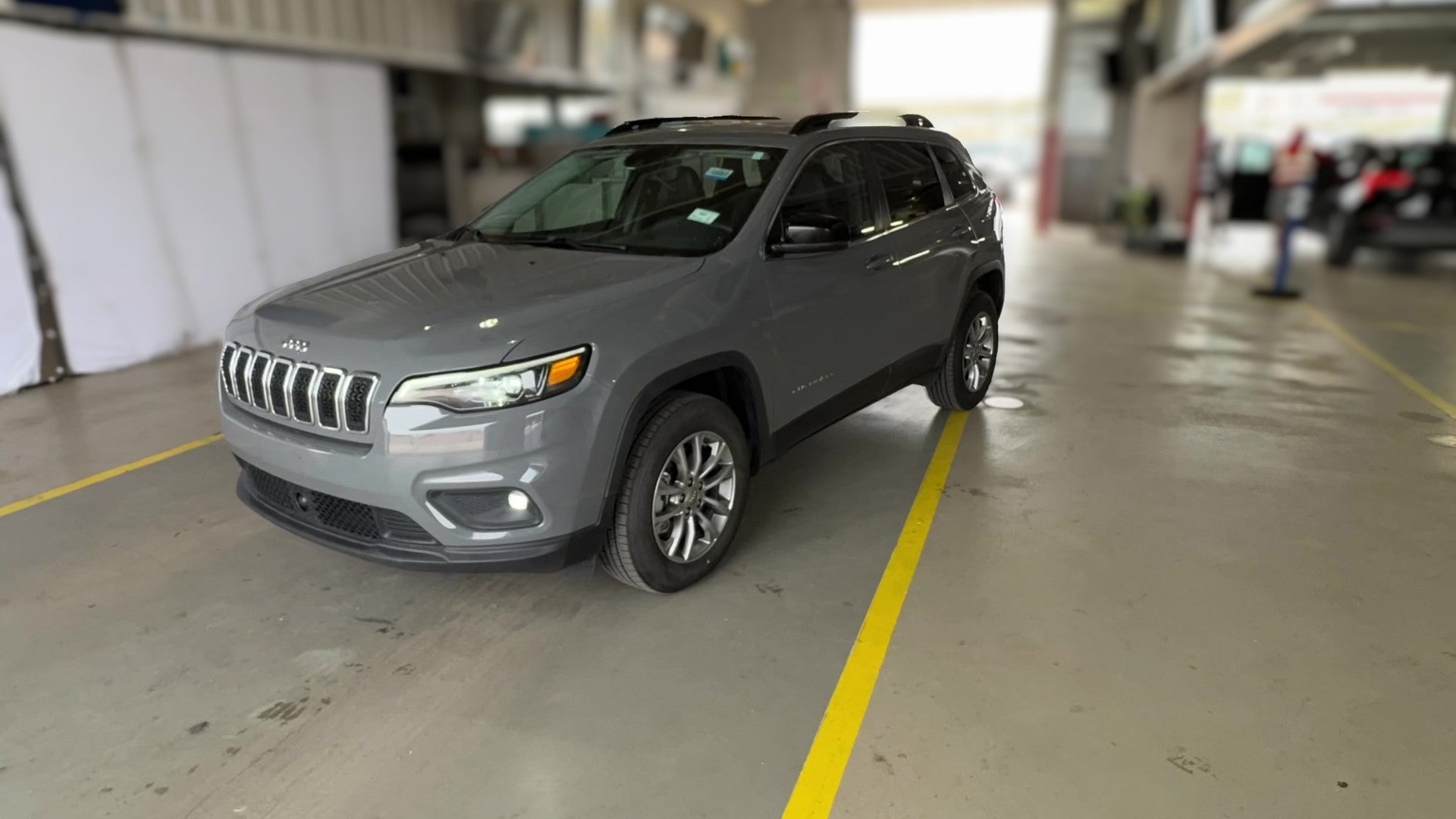 2022 Jeep Cherokee vehicle photo