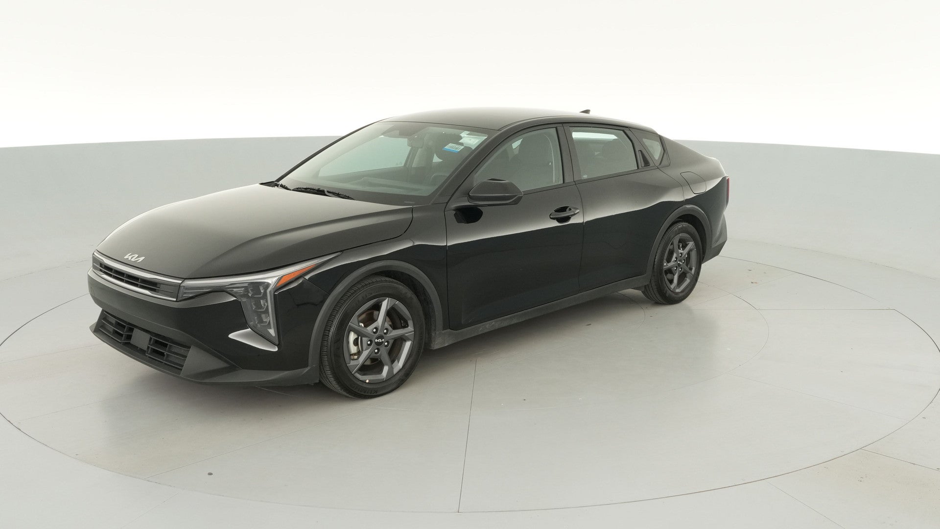 2025 Kia K4 vehicle photo