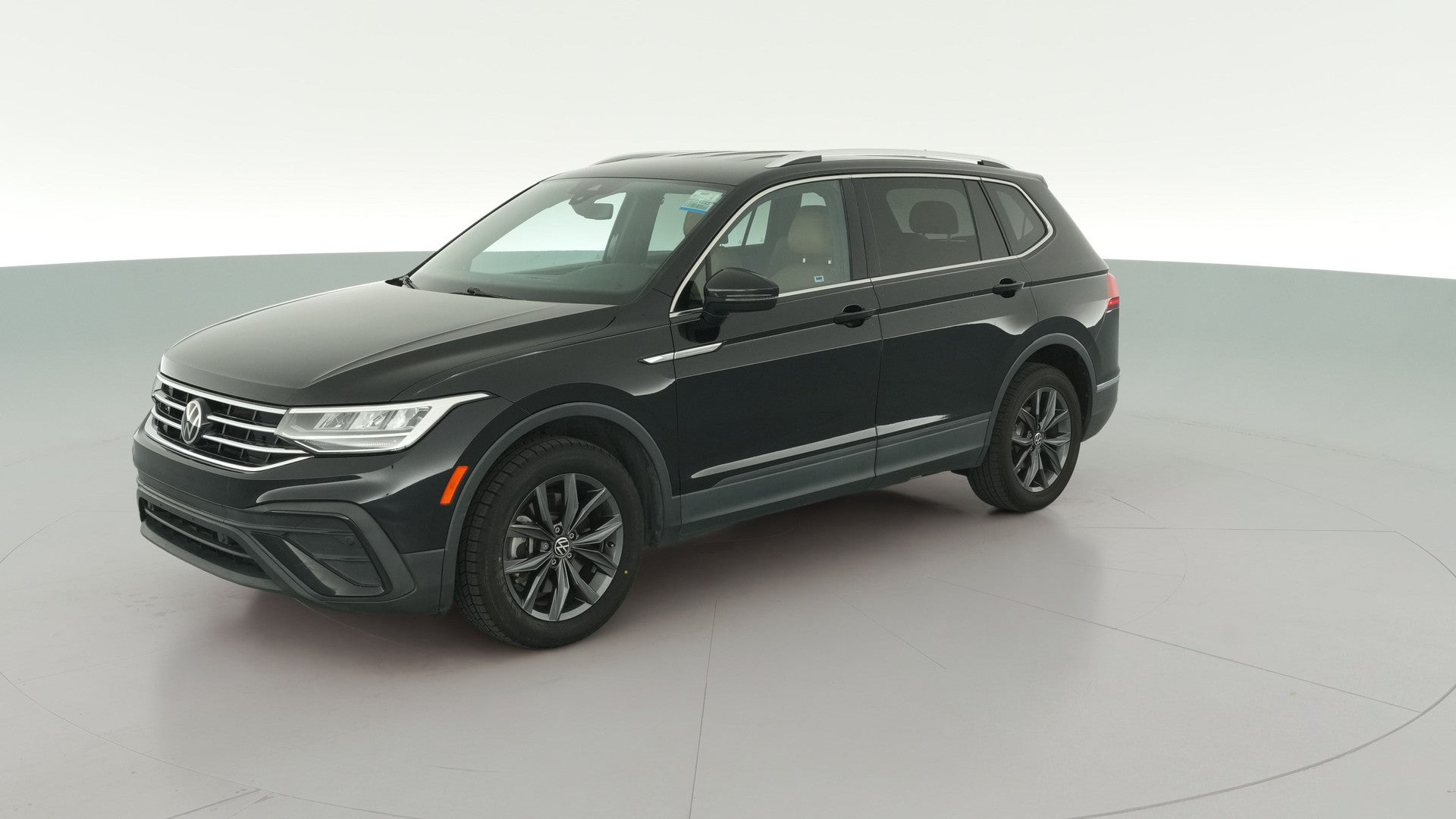 2022 Volkswagen Tiguan vehicle photo