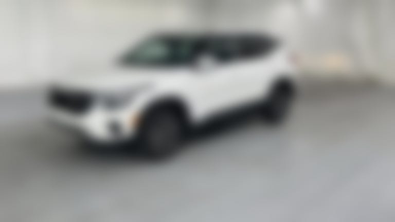 2026 Kia Seltos vehicle photo