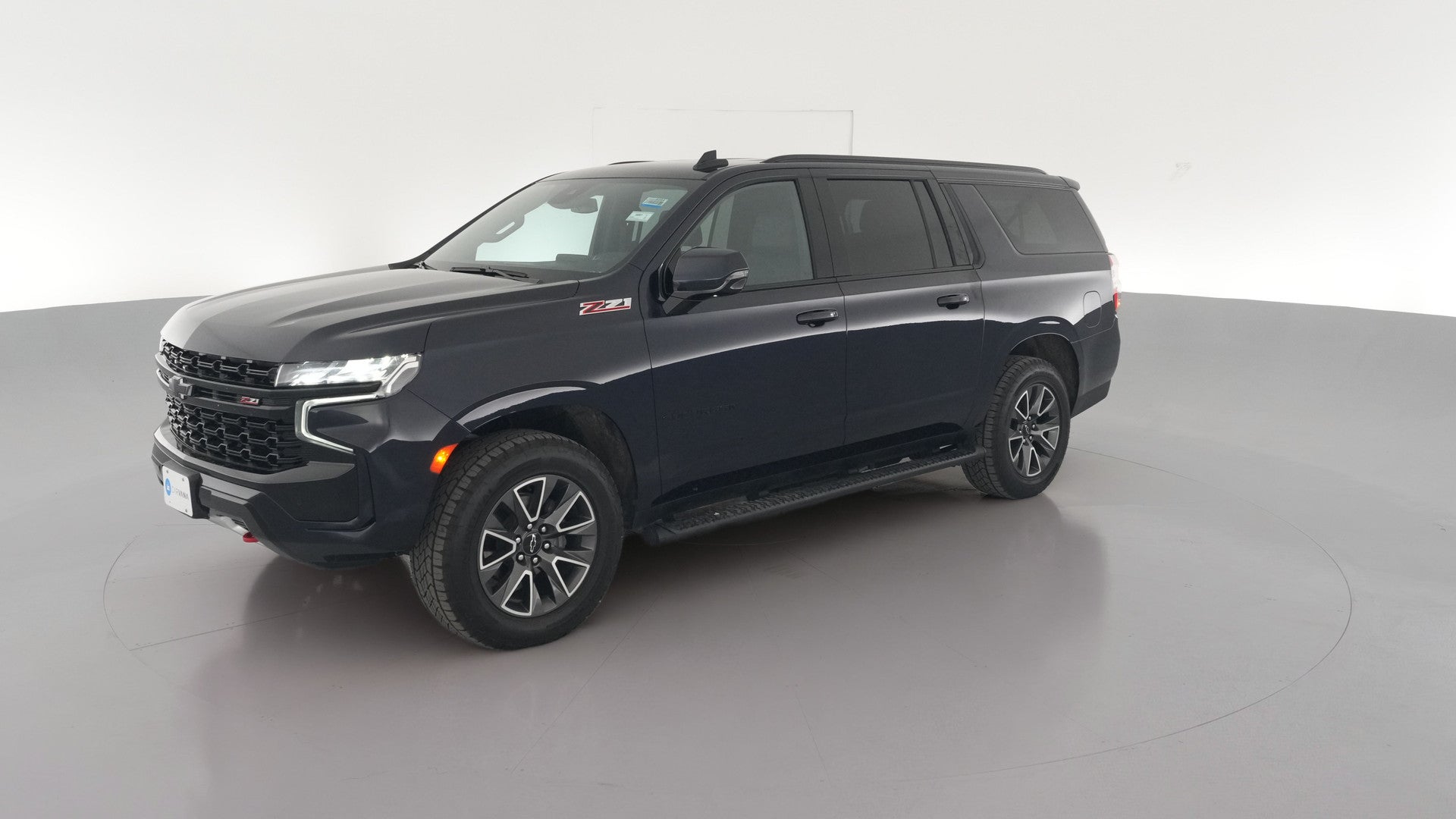 2024 Chevrolet Suburban vehicle photo