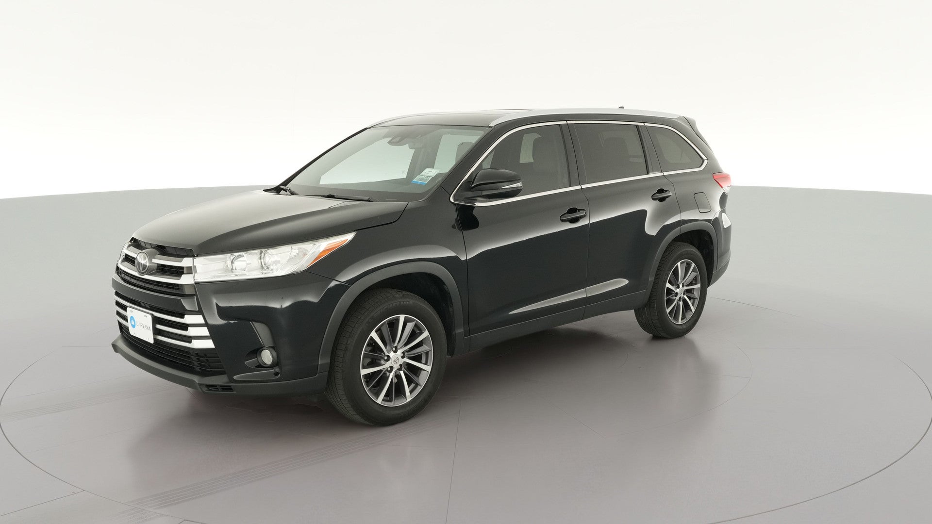 2019 Toyota Highlander vehicle photo