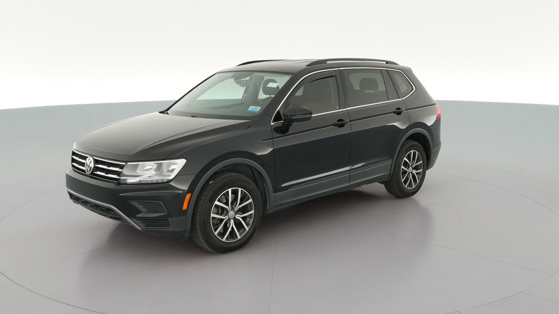 2019 Volkswagen Tiguan vehicle photo