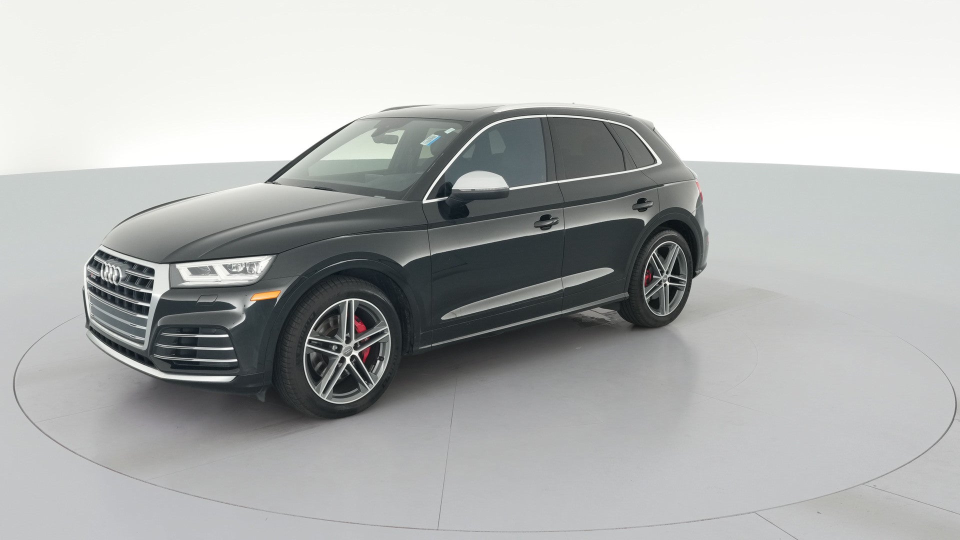 2019 Audi SQ5 vehicle photo