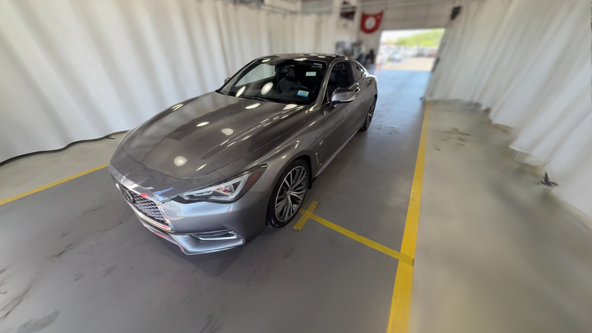 2019 INFINITI Q60 vehicle photo