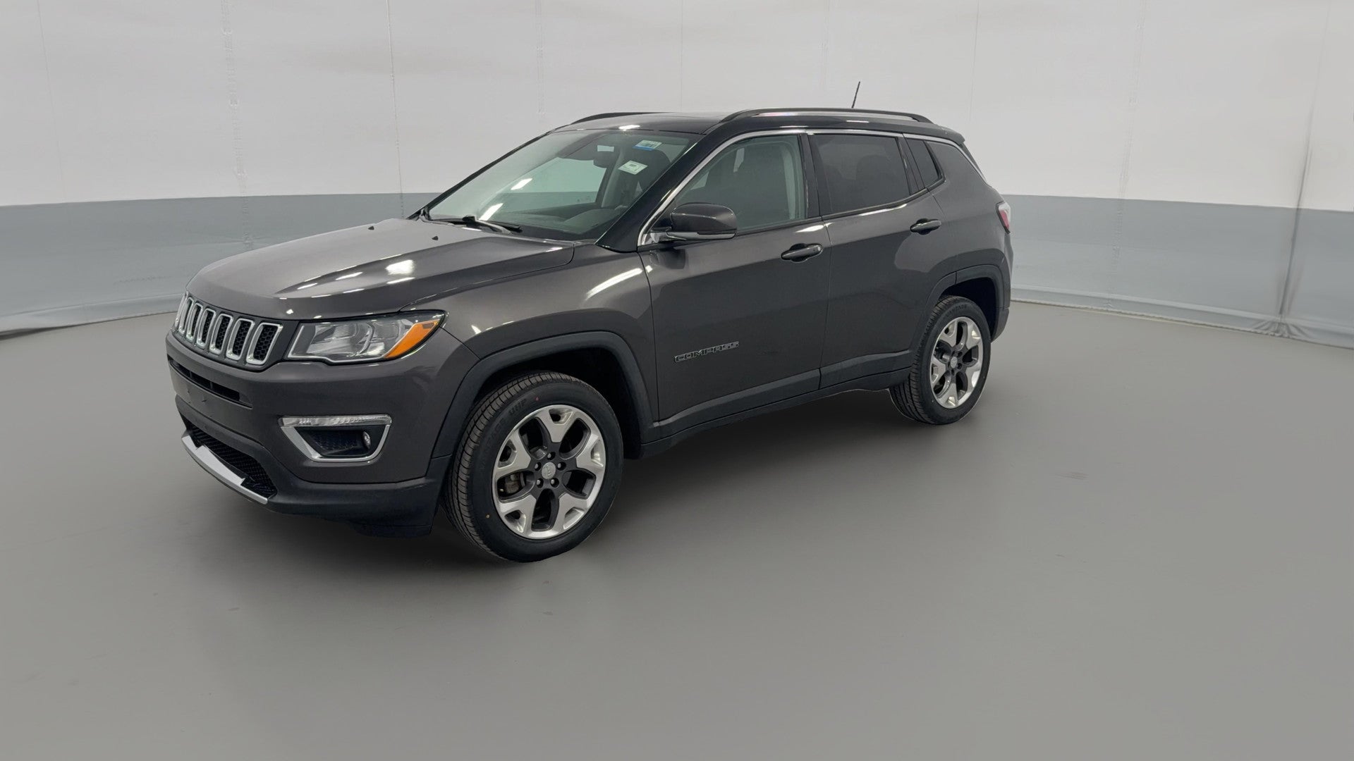 2019 Jeep Compass vehicle photo