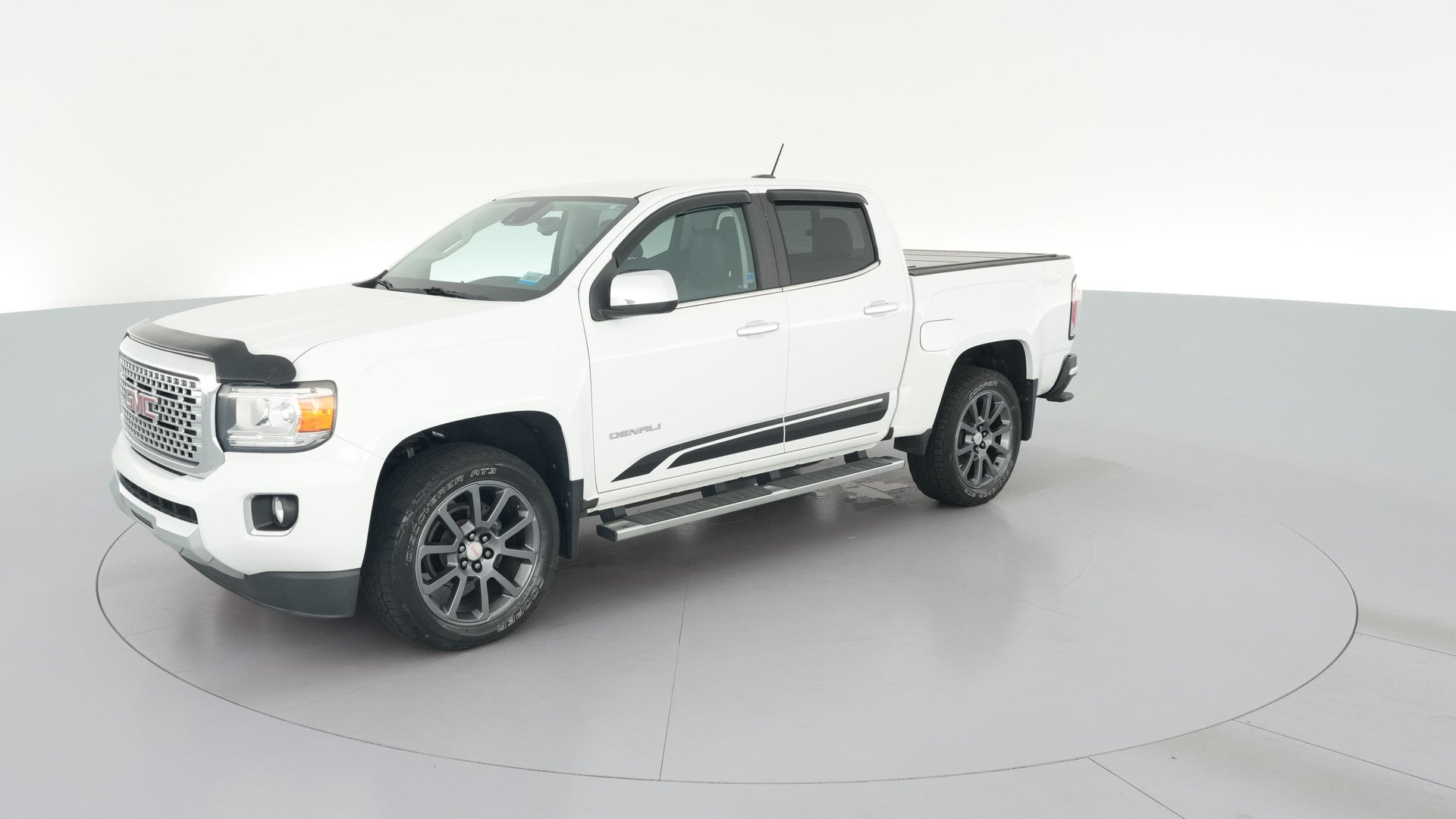 2018 GMC Canyon Crew Cab vehicle photo