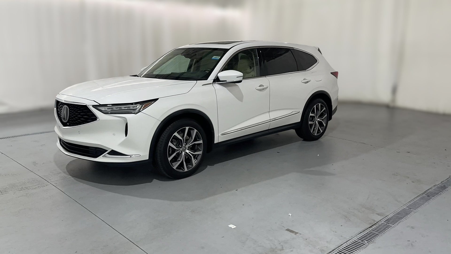 2022 Acura MDX vehicle photo