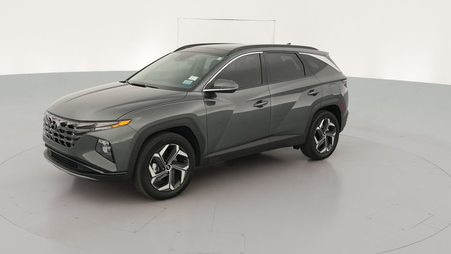 2024 Hyundai Tucson Hybrid vehicle photo