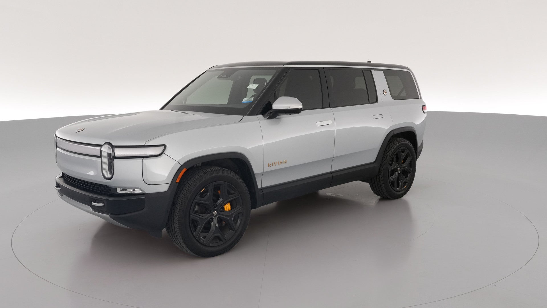 2023 Rivian R1S vehicle photo