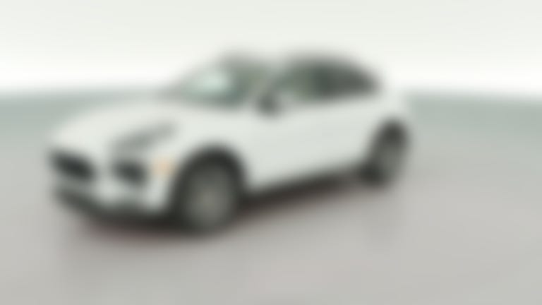 2019 Porsche Macan vehicle photo