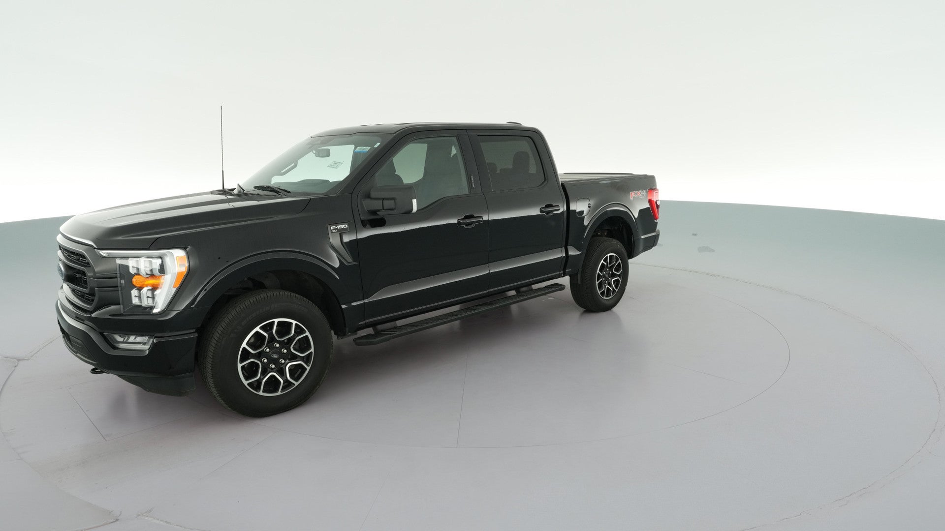 2023 Ford F150 SuperCrew Cab vehicle photo