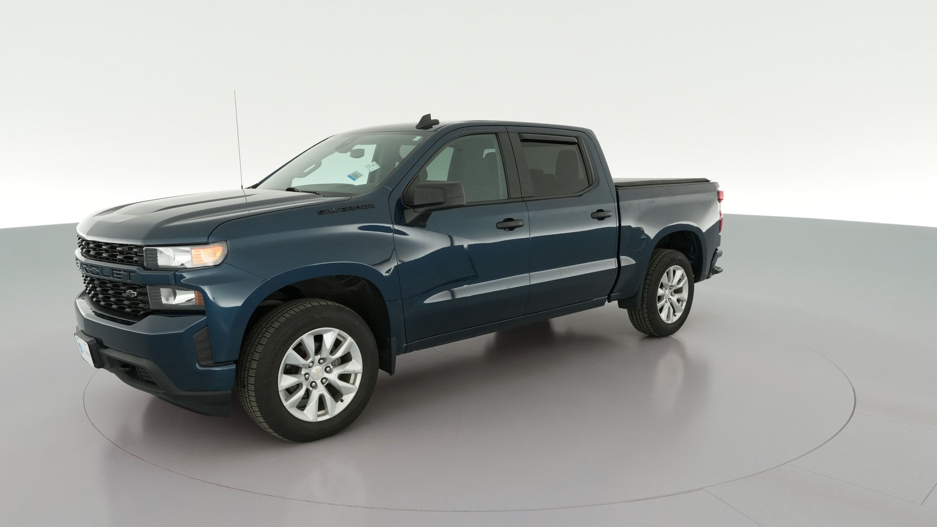 2021 Chevrolet Silverado 1500 Crew Cab vehicle photo