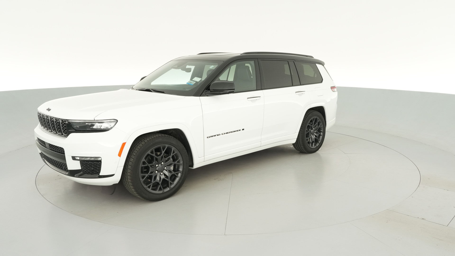 2025 Jeep Grand Cherokee L vehicle photo