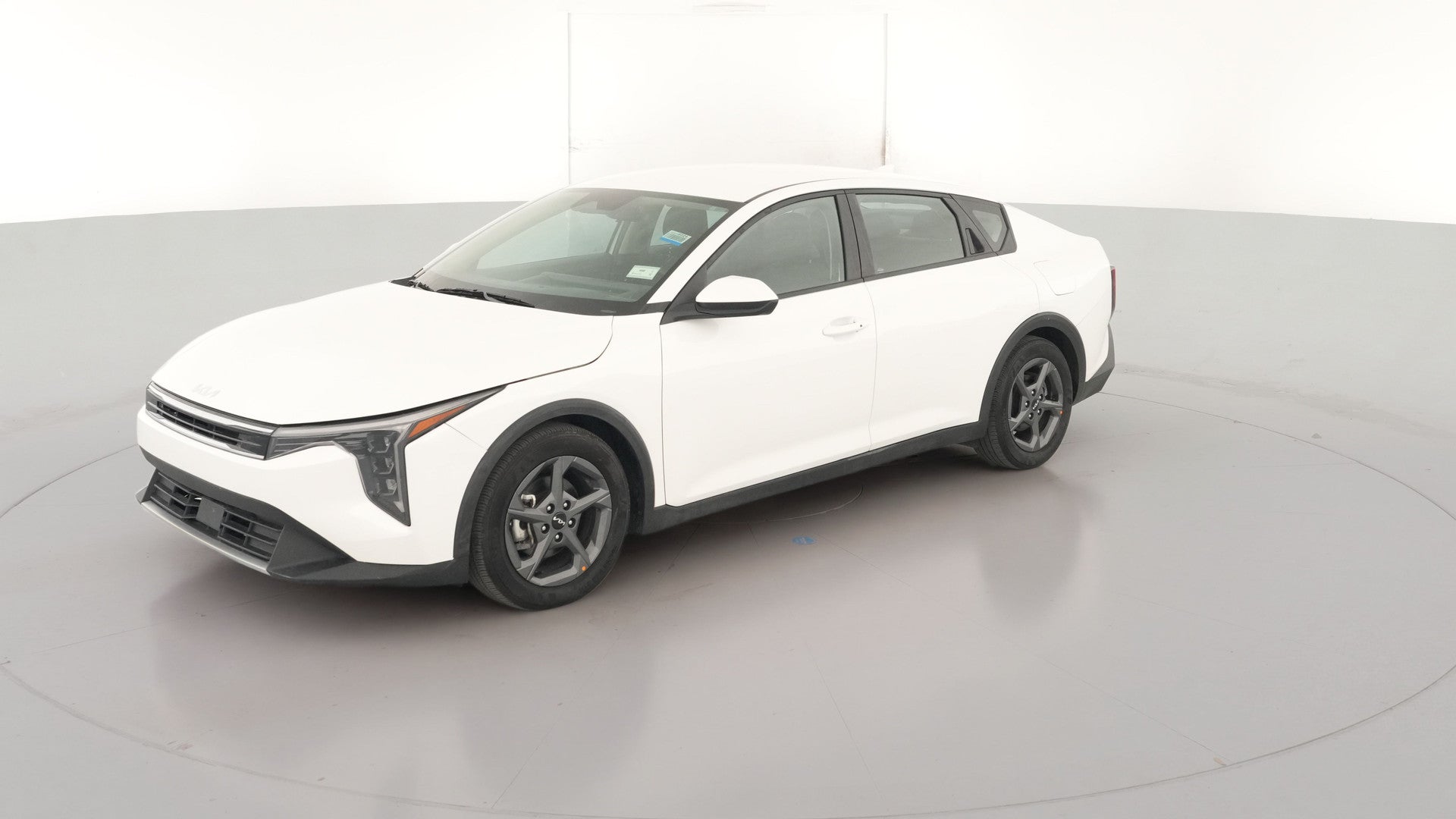 2025 Kia K4 vehicle photo