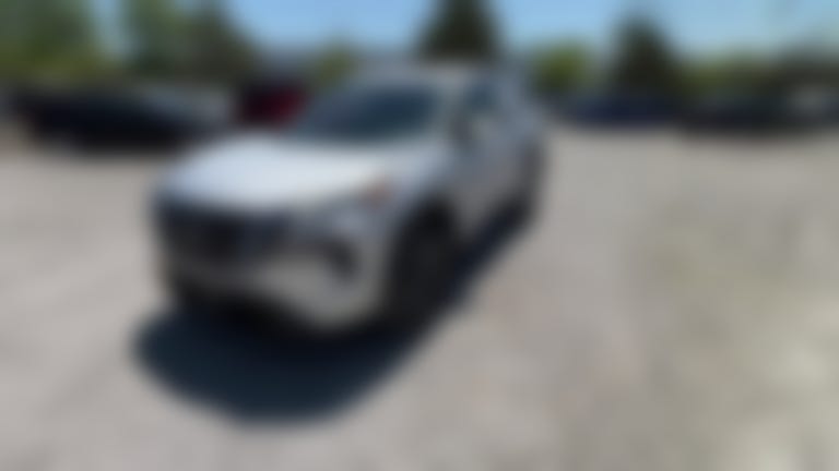 2025 Nissan Rogue vehicle photo
