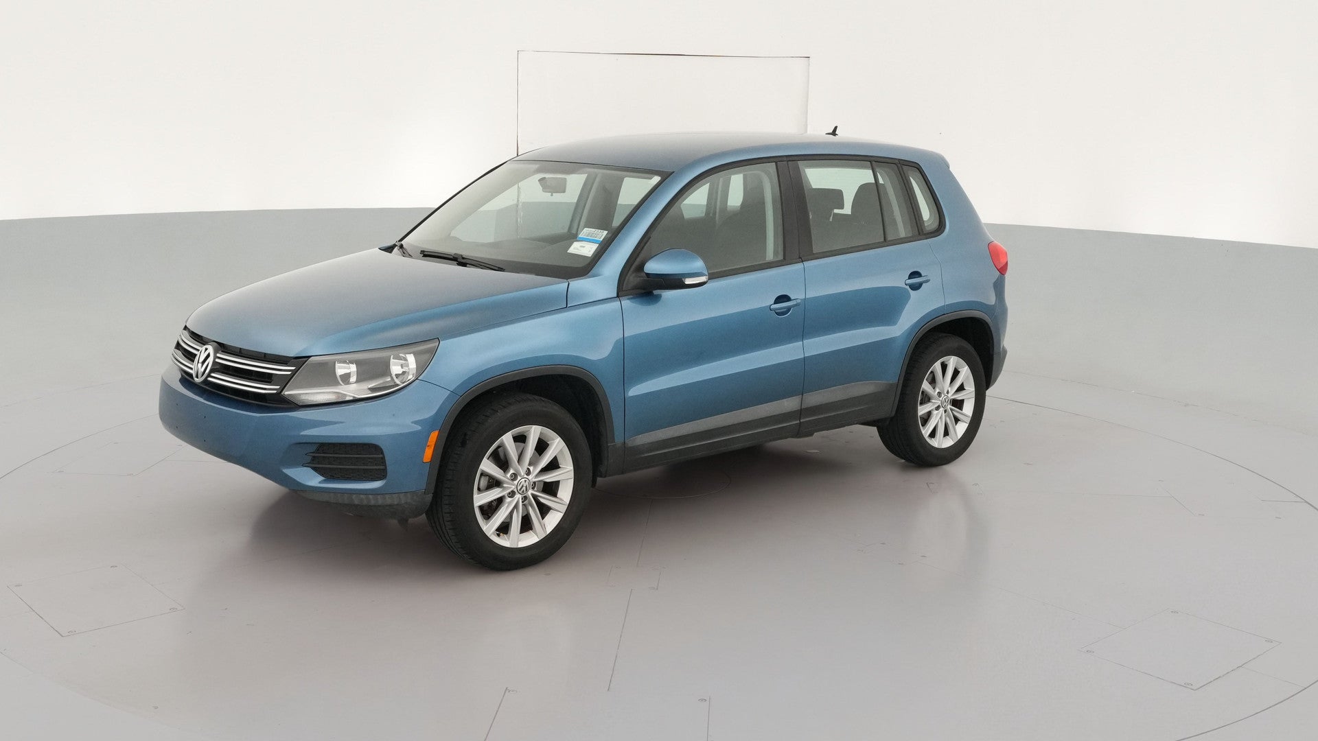 2017 Volkswagen Tiguan Limited vehicle photo