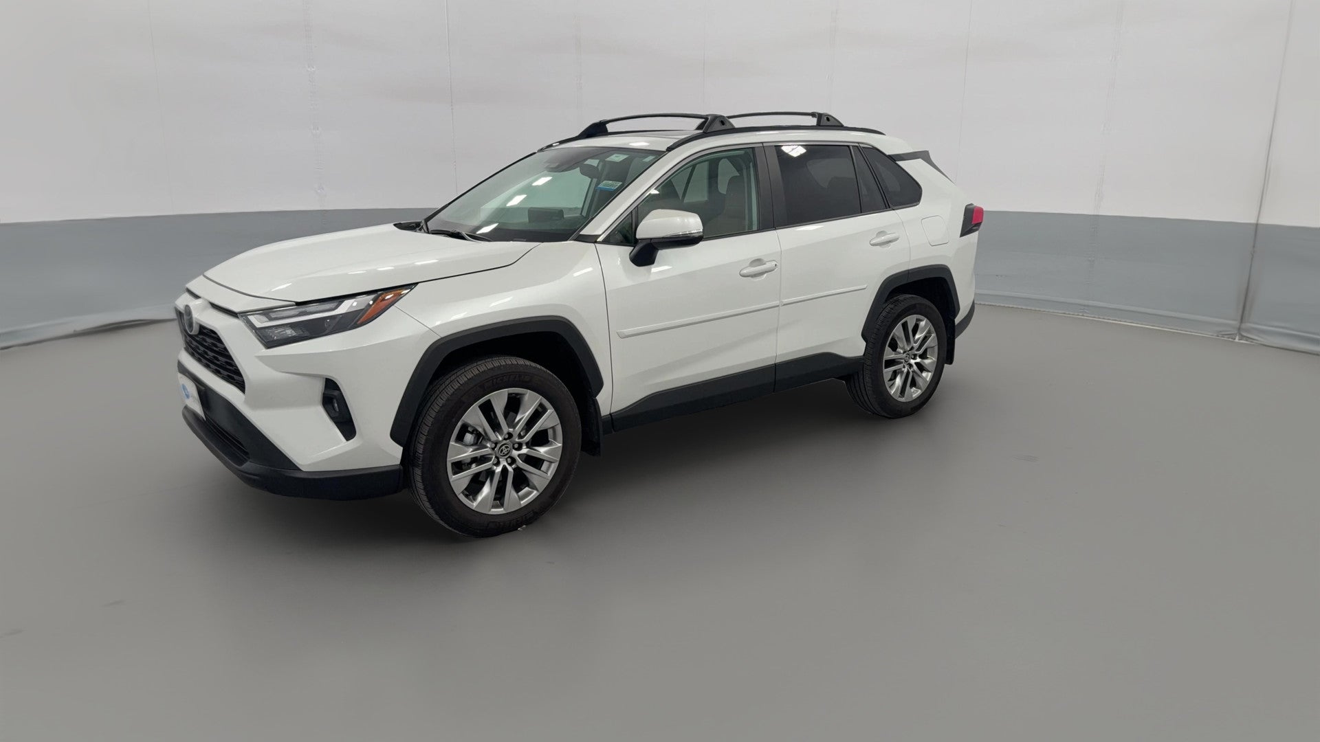 2025 Toyota RAV4 vehicle photo