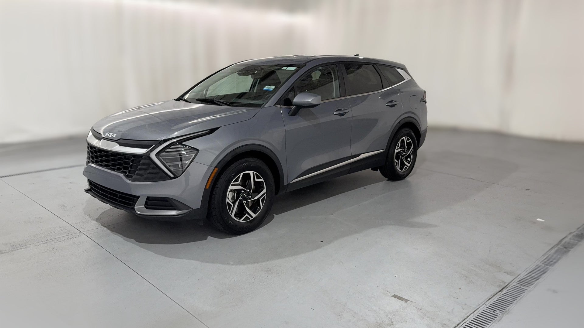 2025 Kia Sportage vehicle photo