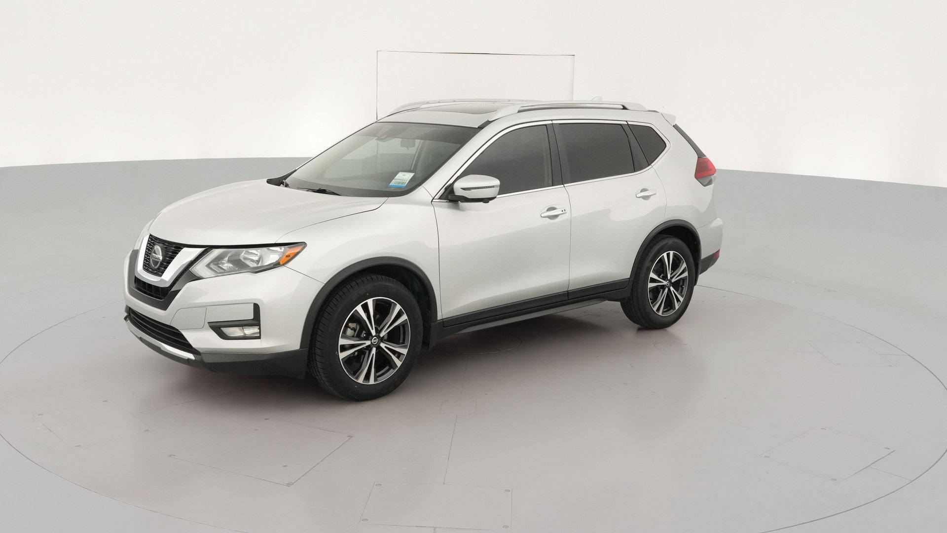 2020 Nissan Rogue vehicle photo