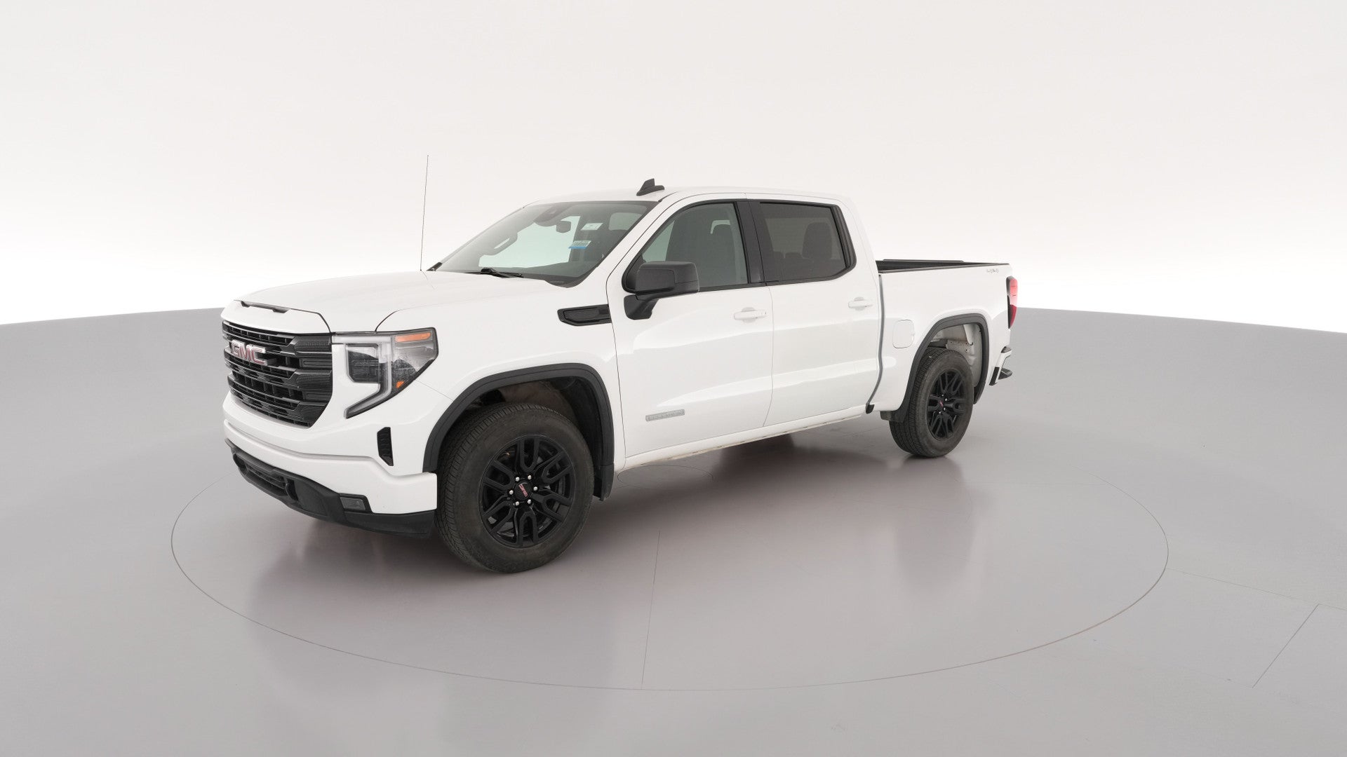2024 GMC Sierra 1500 Crew Cab vehicle photo