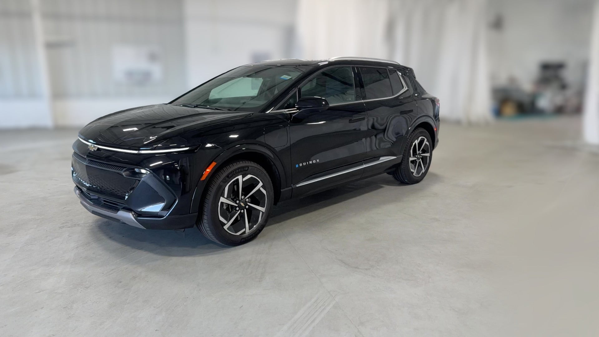 2025 Chevrolet Equinox EV vehicle photo