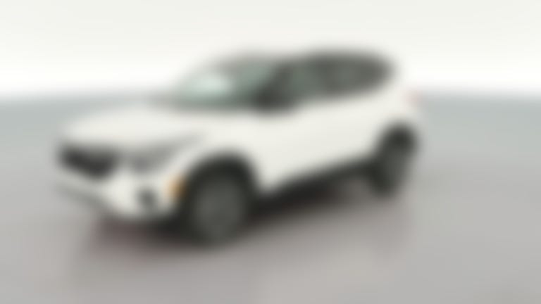2024 Kia Seltos vehicle photo