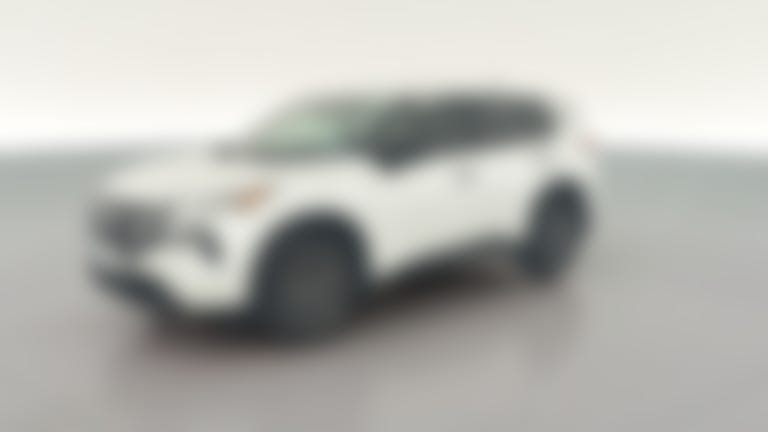 2025 Nissan Rogue vehicle photo