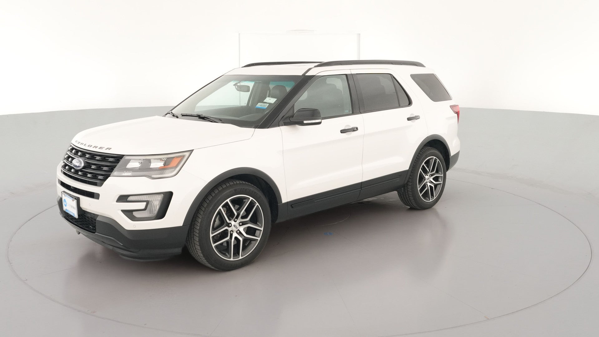 2017 Ford Explorer vehicle photo