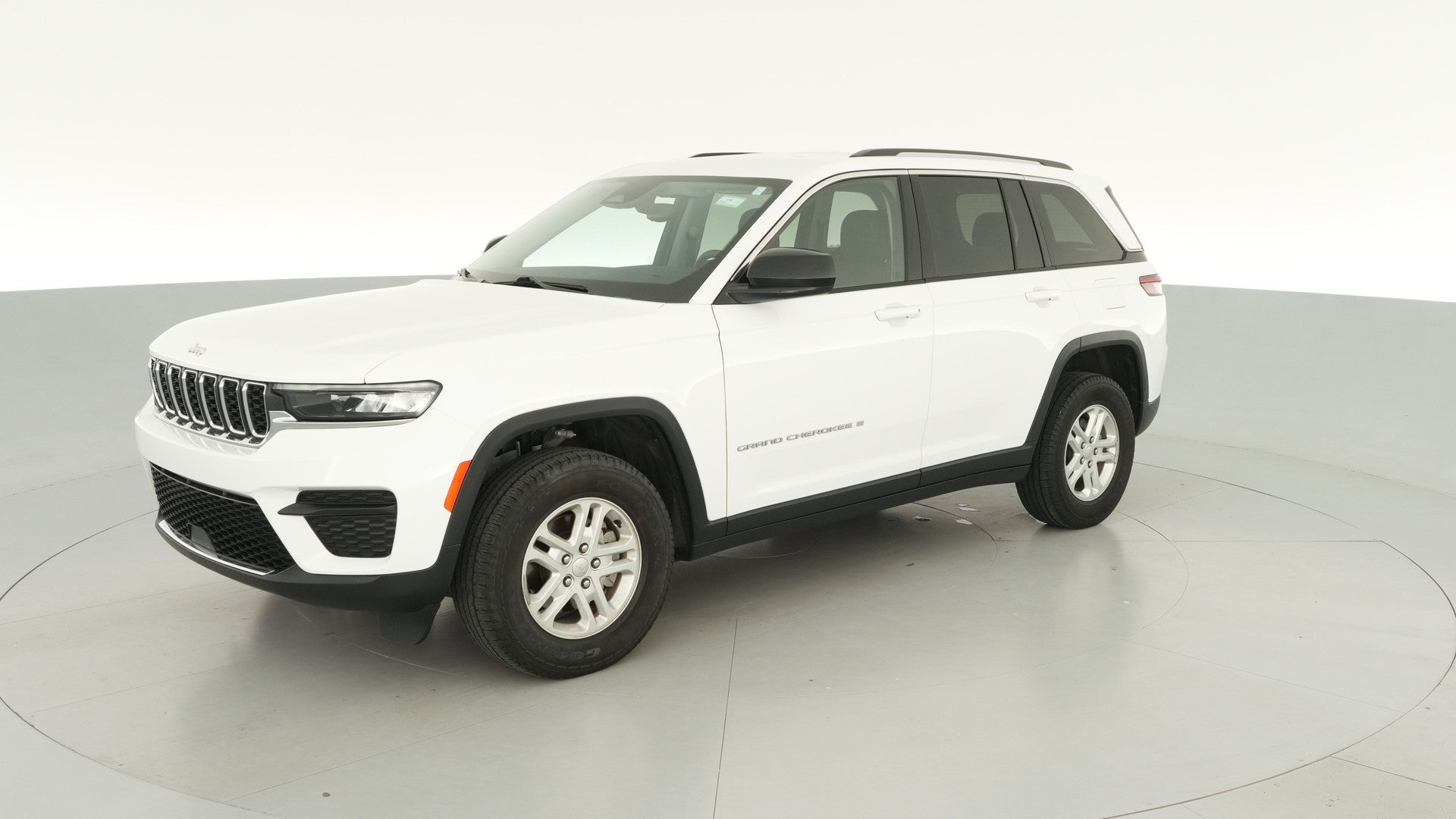 2023 Jeep Grand Cherokee vehicle photo